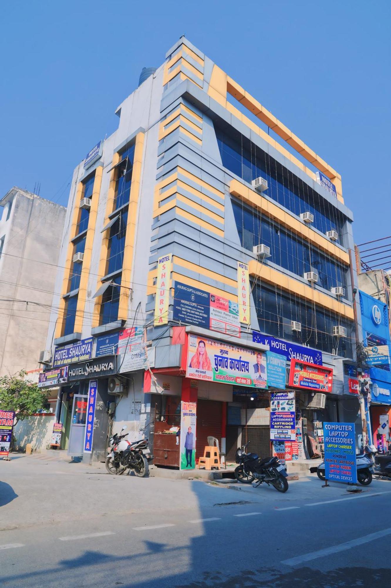 Hotel Shaurya Haridwār Exteriör bild