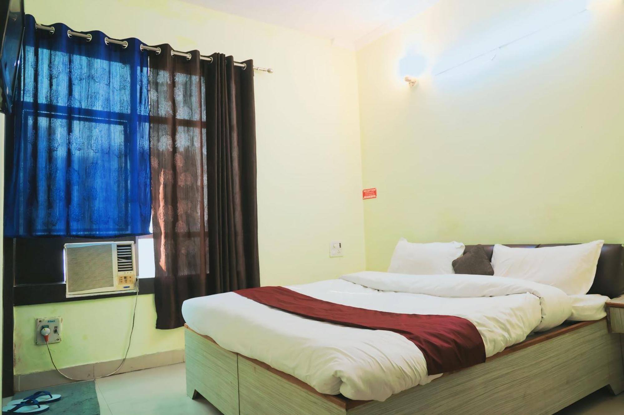 Hotel Shaurya Haridwār Exteriör bild