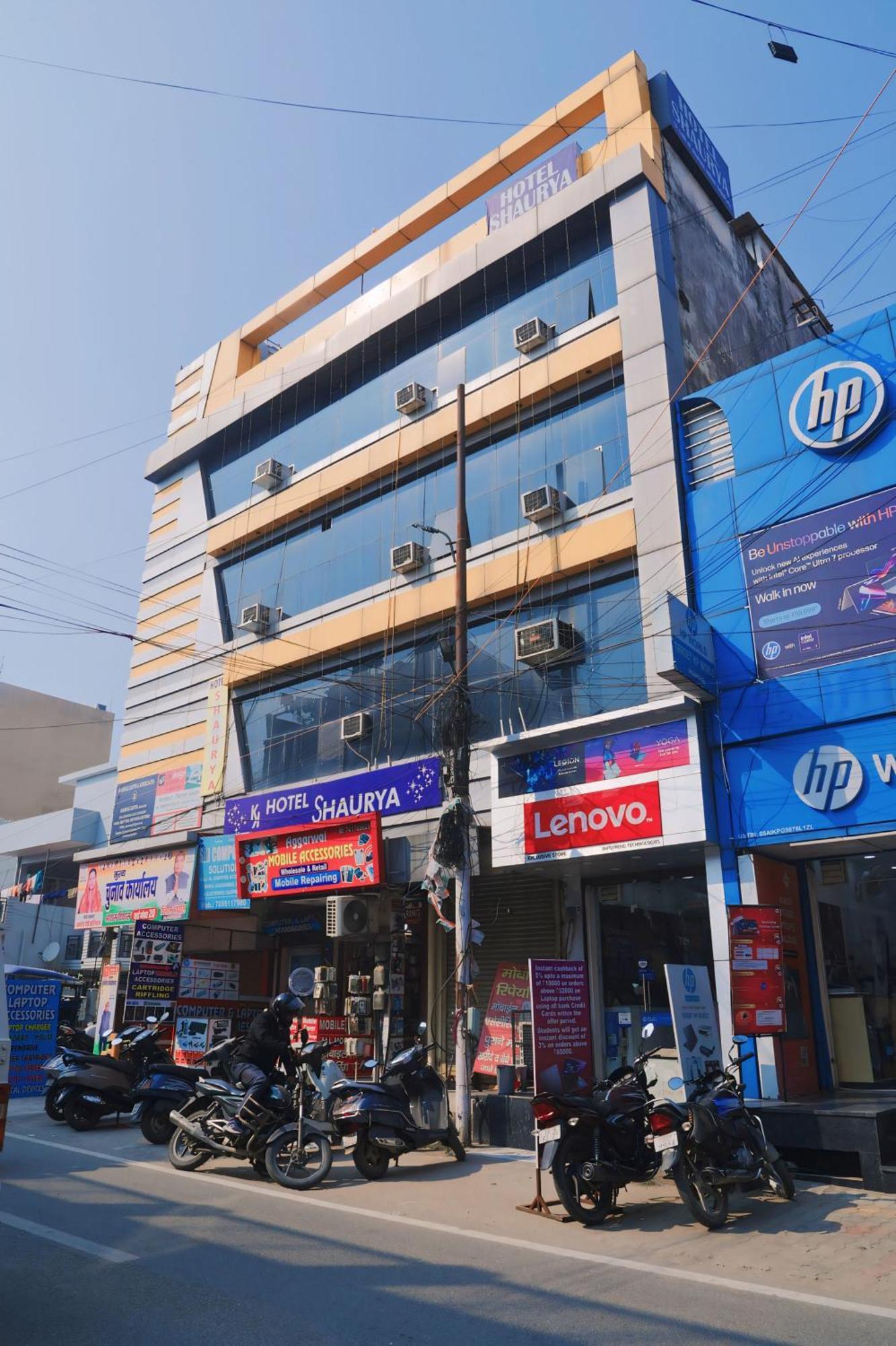 Hotel Shaurya Haridwār Exteriör bild