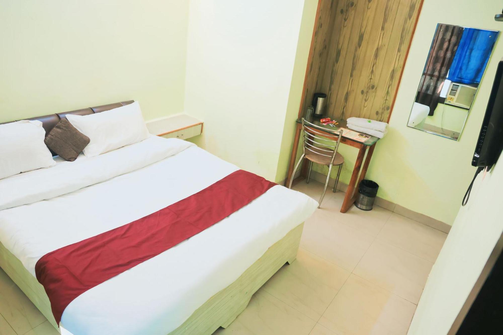 Hotel Shaurya Haridwār Exteriör bild